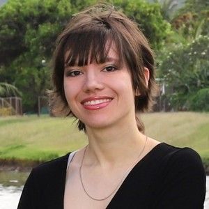 Meet your Posher, Noelle